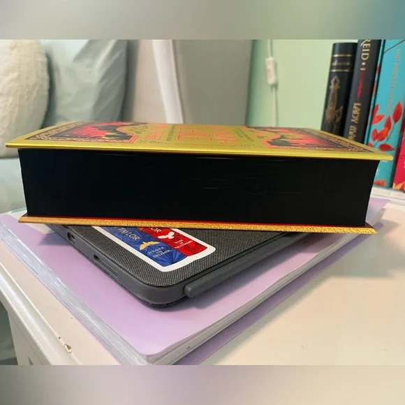 Waterstones Exclusive Edition of Swordcatcher by Cassandra Clare - Picture 7 of 11